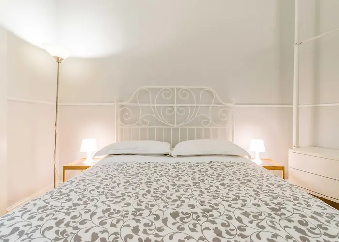 Un Attimo A Roma B&B
